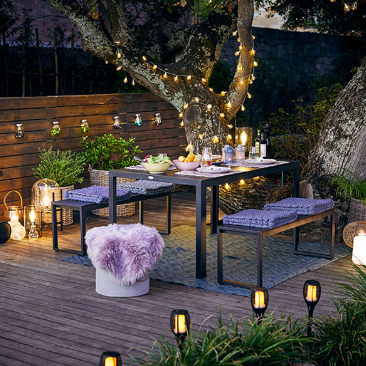 How Can You Add a Glow to Your Summer Backyard Setup?
