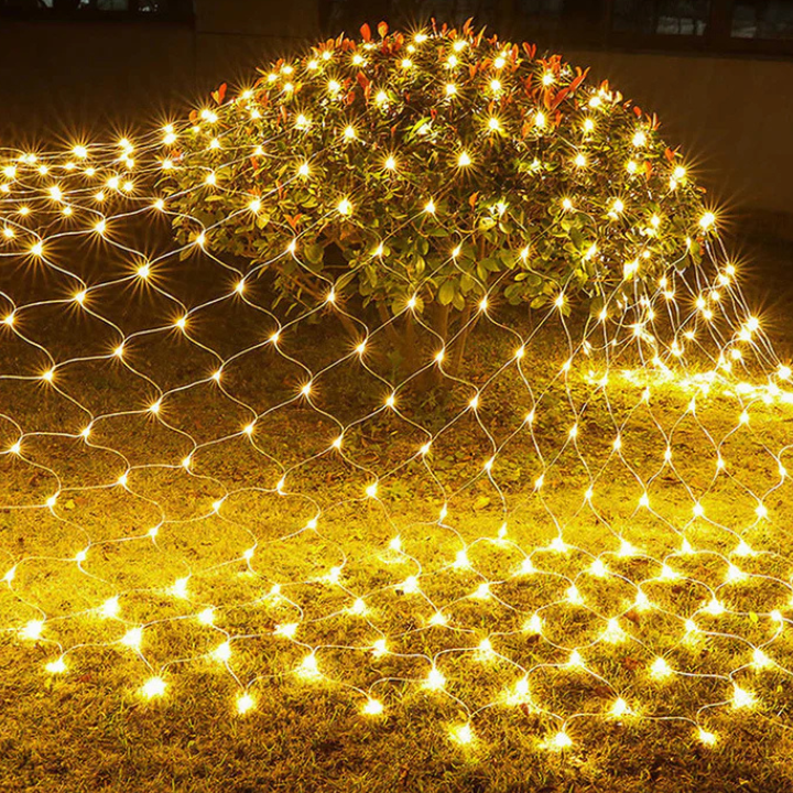How to Use Curtain Lights to Highlight Outdoor Features